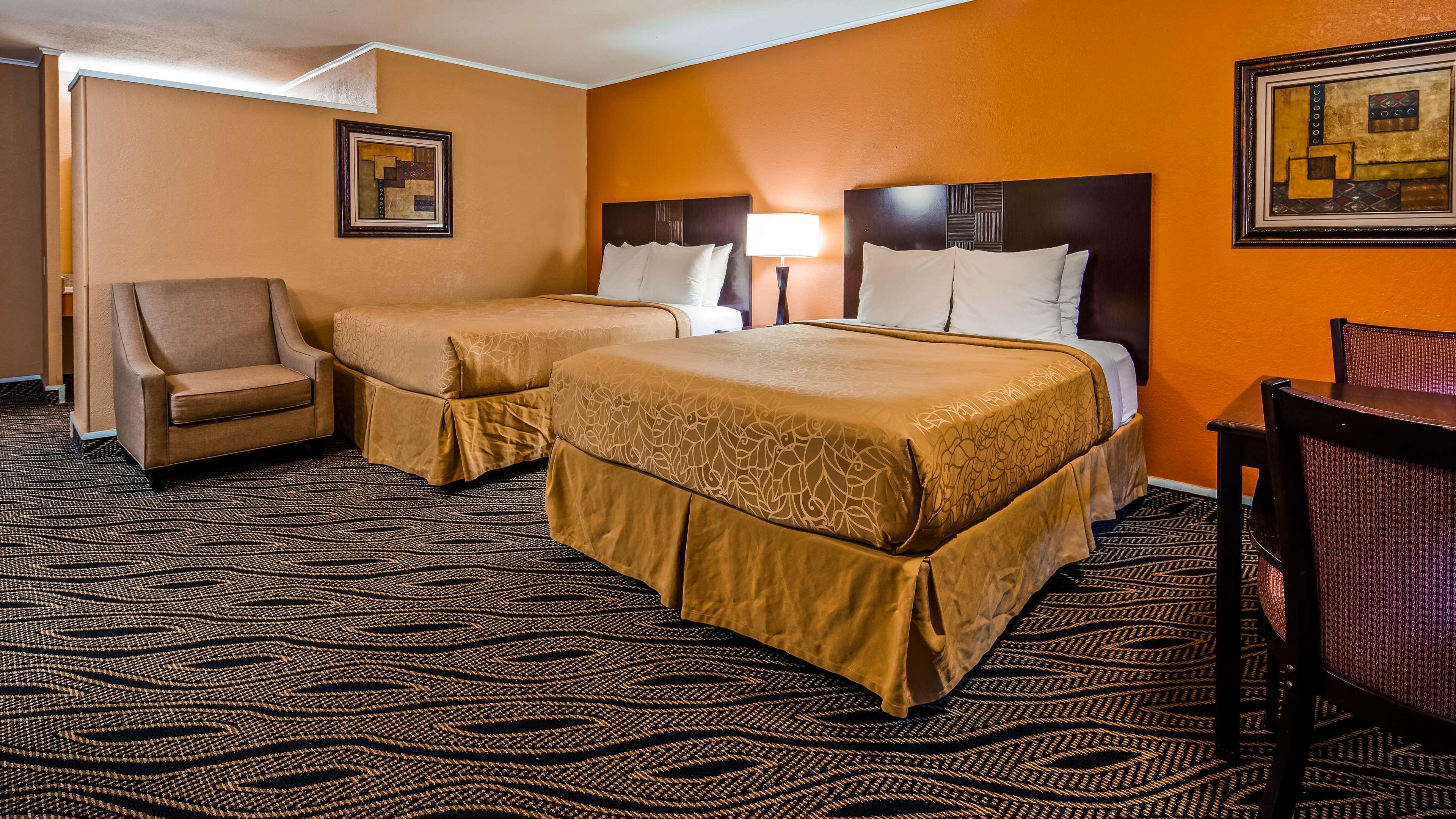 Best Western Red Carpet Inn Hereford Exterior photo