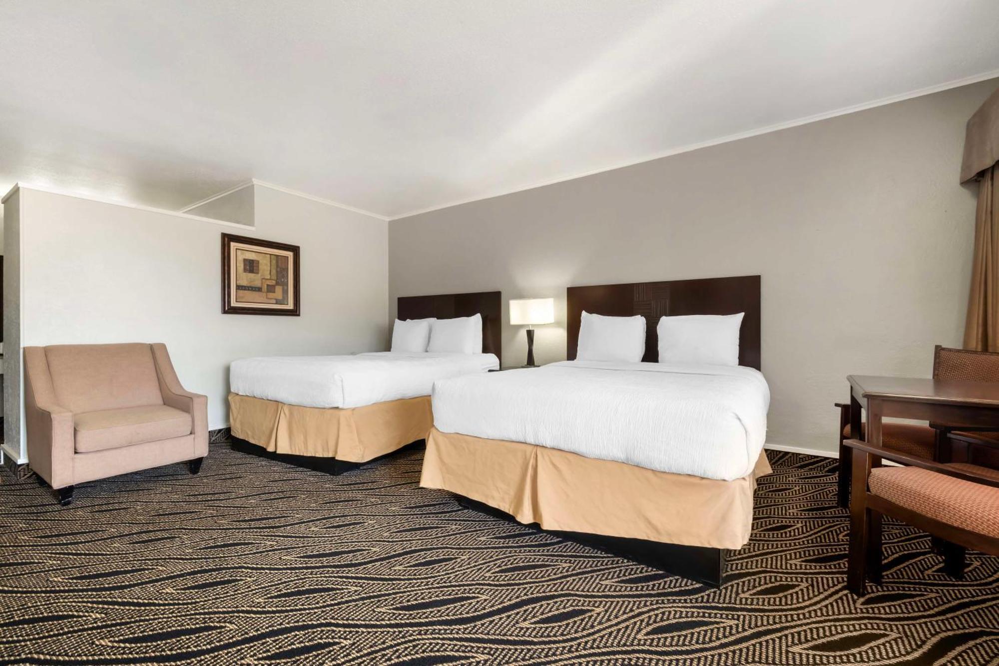 Best Western Red Carpet Inn Hereford Exterior photo