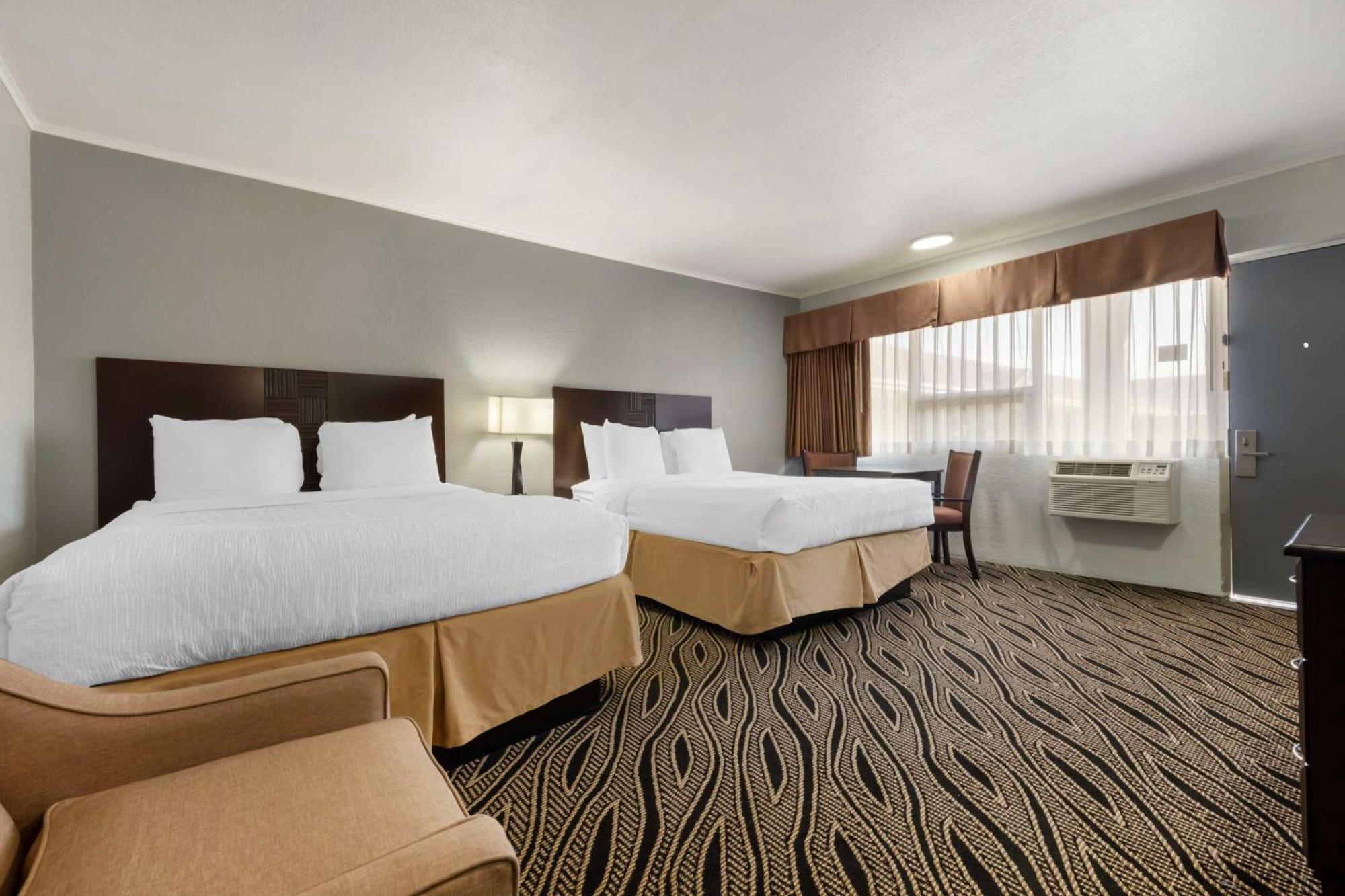 Best Western Red Carpet Inn Hereford Exterior photo